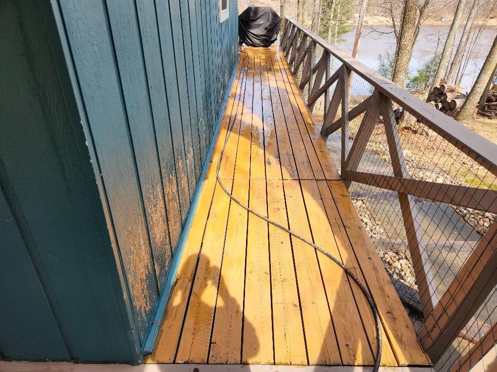 Exterior House & Deck Painting — Forest Lake, MI