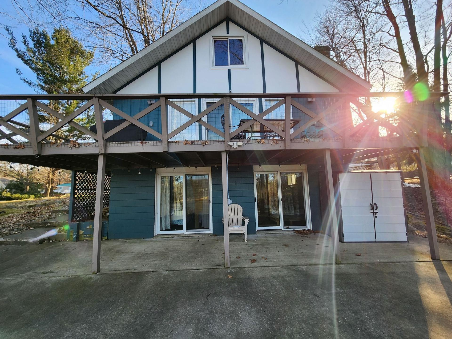 Exterior House & Deck Painting — Forest Lake, MI