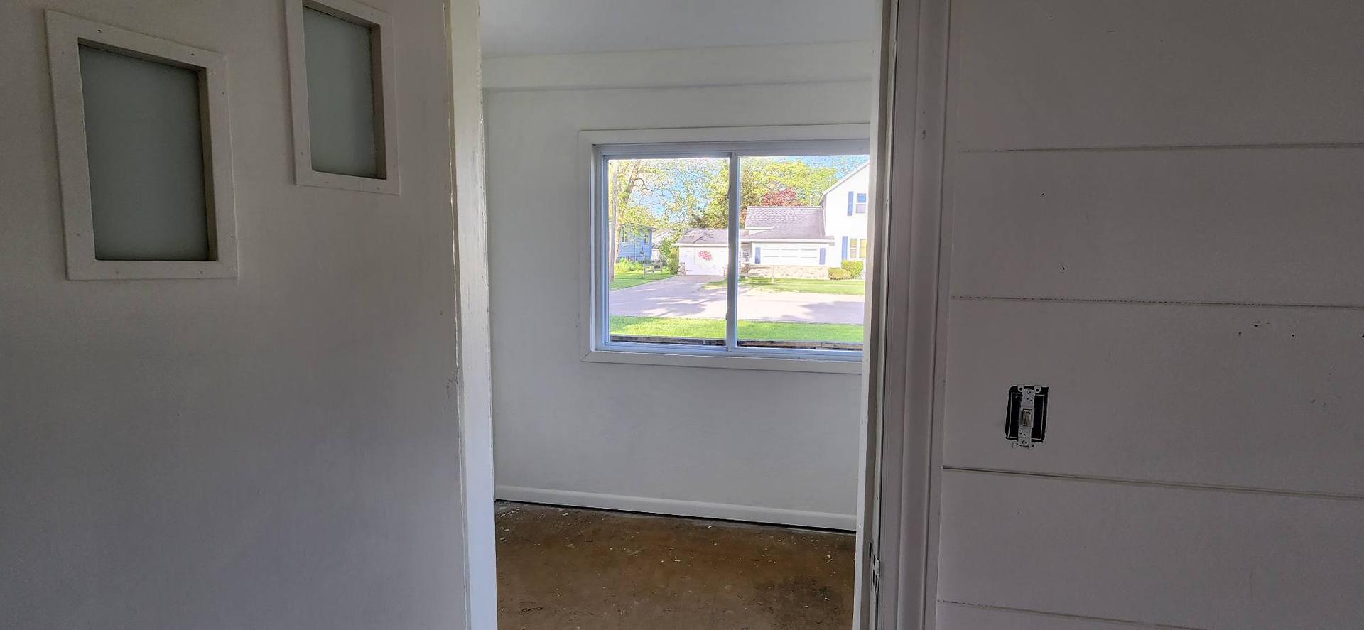 Ceiling & Wall Painting — Tawas, MI