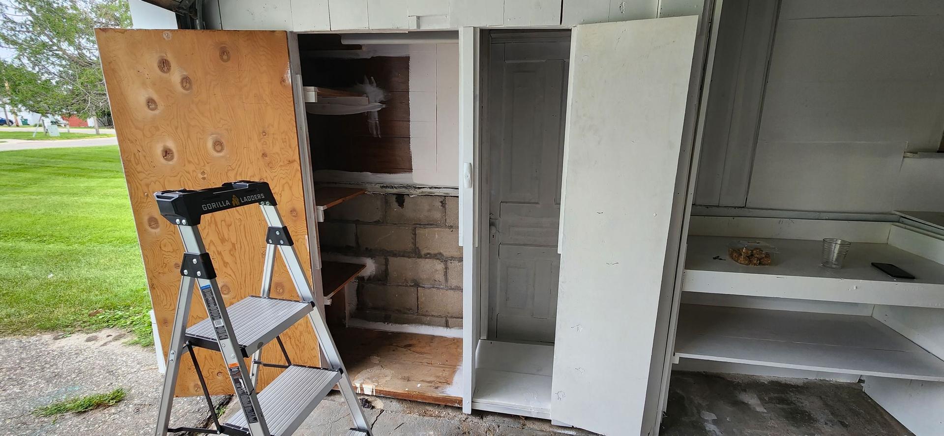 Garage Wall Painting — Tawas, MI