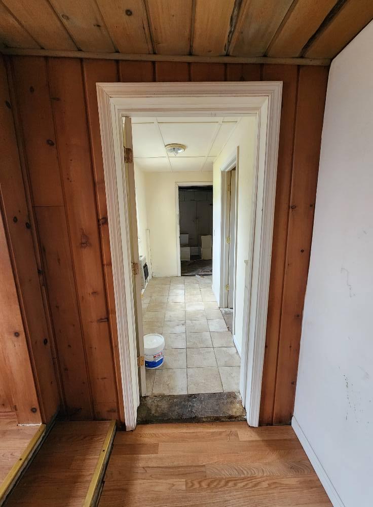 Ceiling & Wall Painting — Tawas, MI