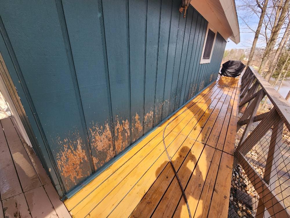 Exterior House & Deck Painting — Forest Lake, MI