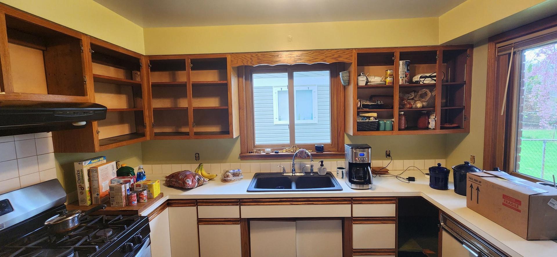 Freshly painted interior walls and trim in an Essexville, MI home