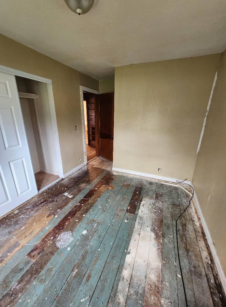 Ceiling & Wall Painting — Tawas, MI