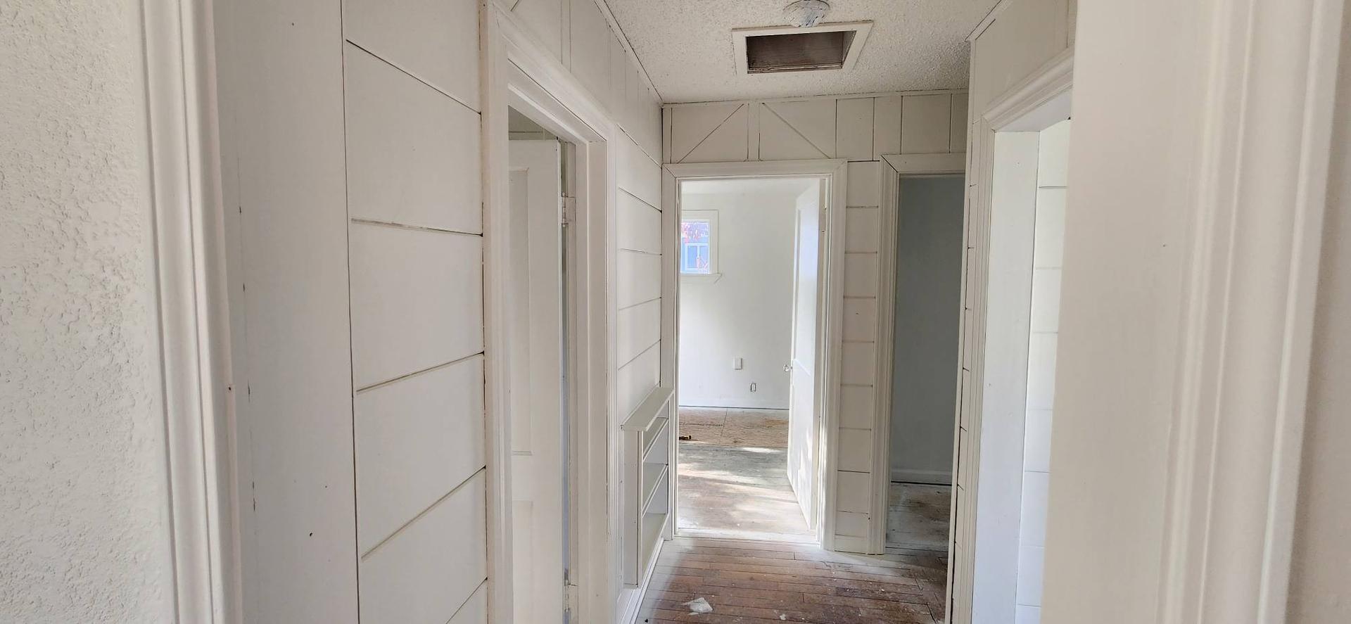 Ceiling & Wall Painting — Tawas, MI