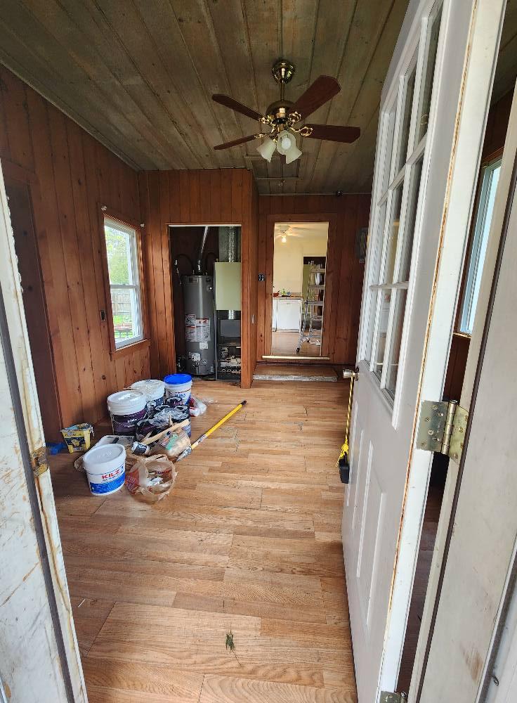 Ceiling & Wall Painting — Tawas, MI