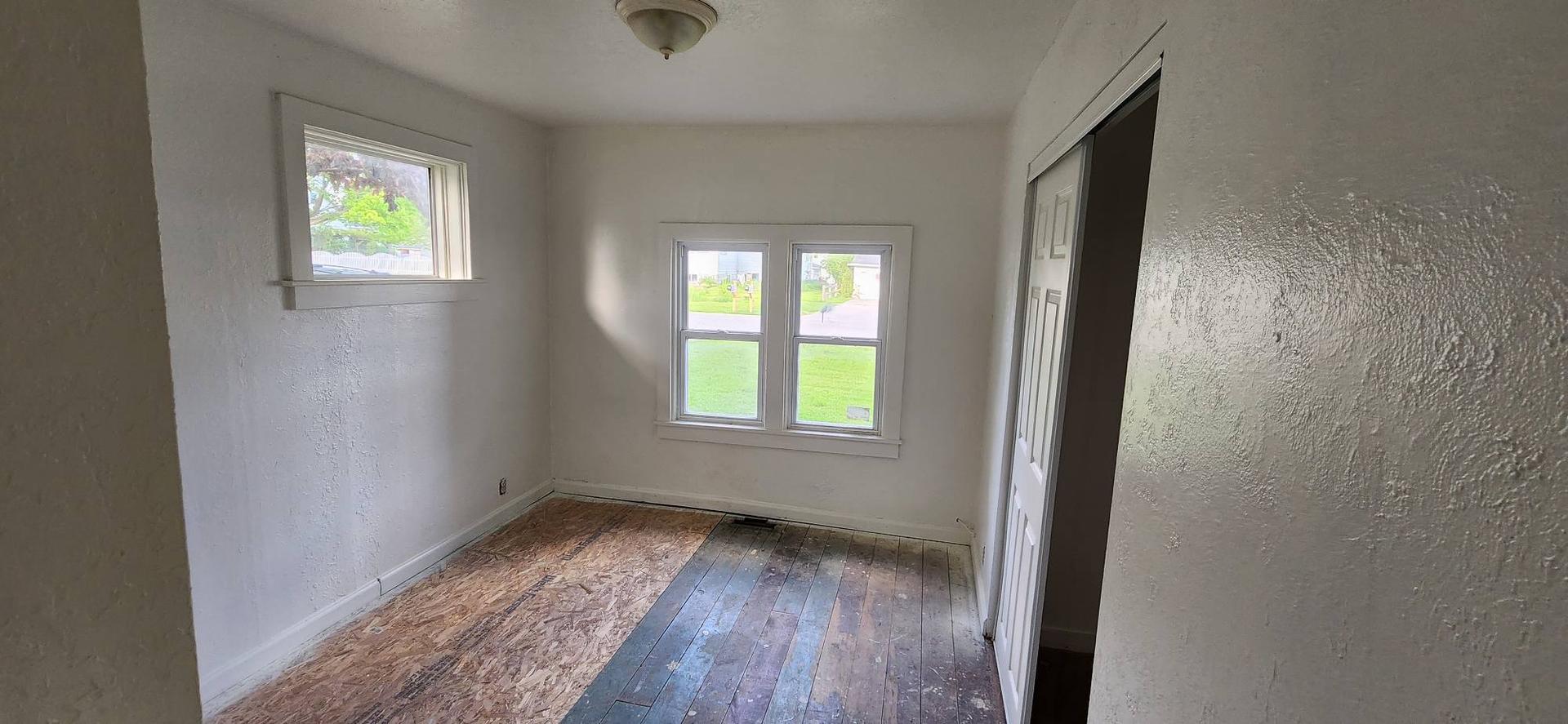 Ceiling & Wall Painting — Tawas, MI